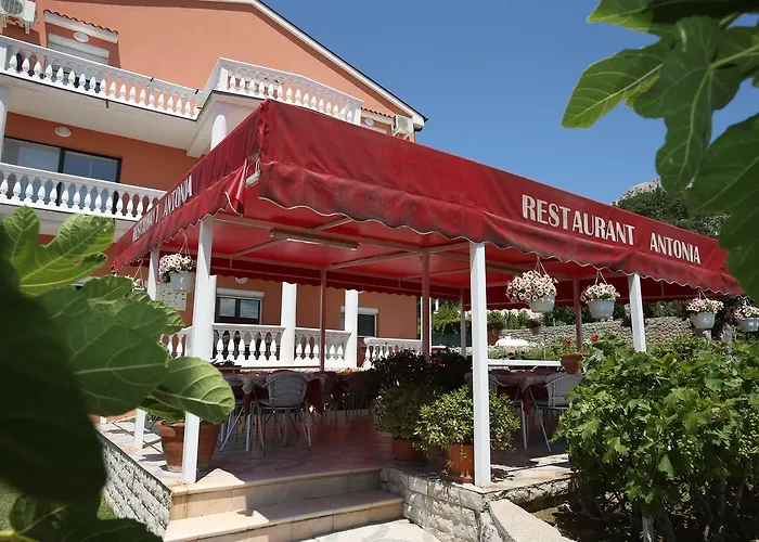 Antonia Πανσιόν