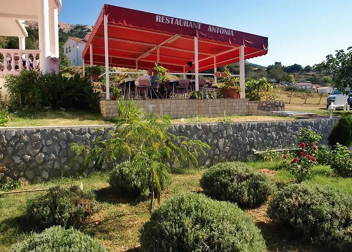 Antonia Πανσιόν Jurandvor